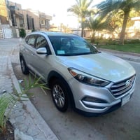 توسان SEL PLUS • مكينة ٢٠٠٠ GDI • ٧٥ ألف ميل