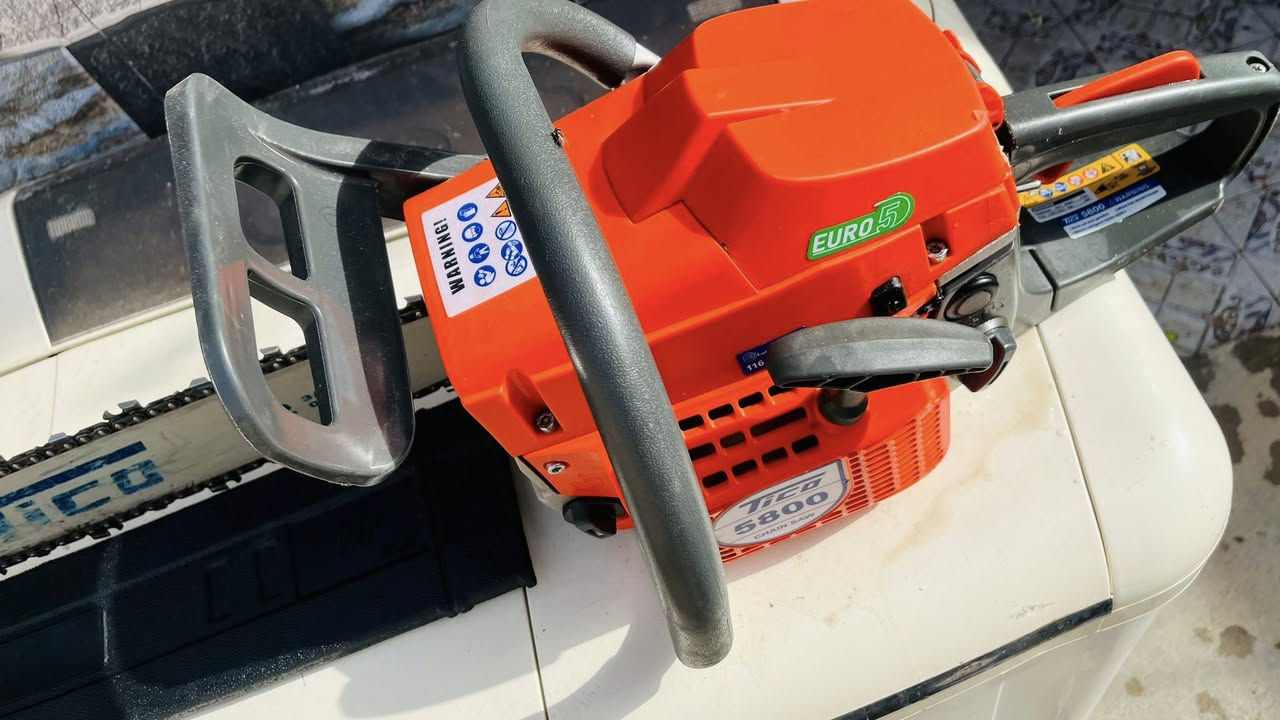 سلام عليكم عدي  منشار بنزين للبيع ستخدام مال بيت وما كصين بيه هواي الله شهد بس 6كصات منشار اخو الجديد خذته 140وريد بيعه ب90🔒


**إذا كنت صاحب هذا الإعلان وتريد حذفه لأي سبب، رجاءا أرسل رسالة إلى الدعم الفني**