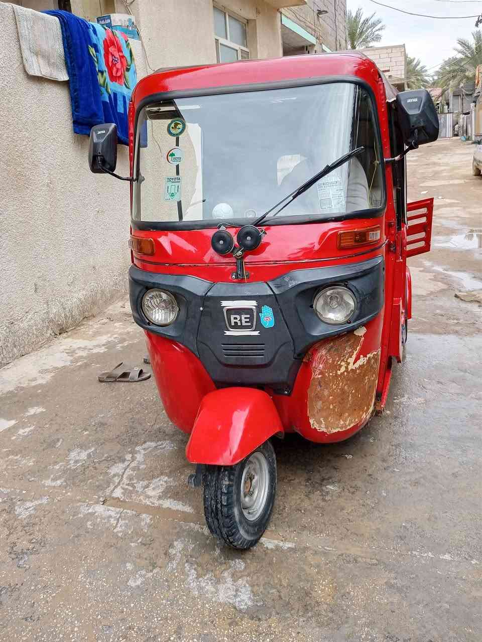 السلام عليكم تكتك للبيع كربلاء الحر السعر اربعه موديل 18 اوراق حسين. ***********    شراي يتصل على الرقم.  كل شيء شغال
