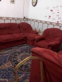 🛋️✨ قنفات تركيه تتحوّل سرير متحرك – مستعملة وبحالة ممتازة! ✨🛏️ هاي الق...