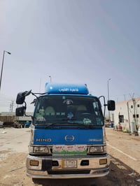 هينو انكر 80 عادي  موديل 97 اصل شاصي 6 وربع بلاد  مكينه ما مفتوحه  سنو...