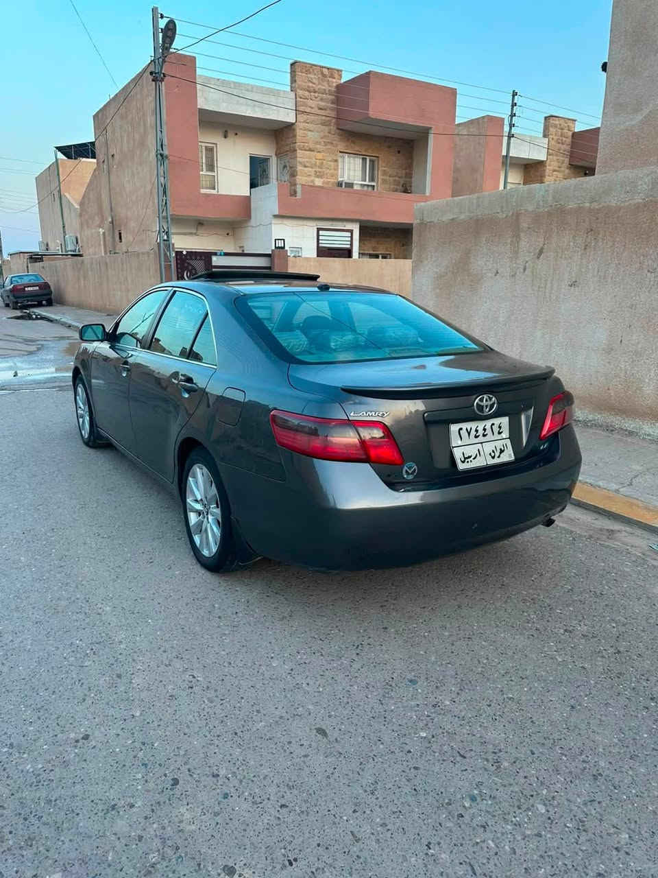 تويوتا كامري 2009 وارد امريكي
بيها جاملغ ضرر وقطعتين جراد ومصبوغات
تبريد ثلج
محرك 4) 2400 سلندر)
المواصفات:
تحكم ستيرن جهتين
مثبت سرعة
كشن كهربائي
فتحة سقف
حساس خلفي
كشنة جلد
كير ومحرك (كفالة)
تخم تاير 
تبريد ثلج
السيارة جاهزة (خير من الله، مال جناي)
السعر 97
مكان سياره الفلوجه 
الرقم : *********** واتس
