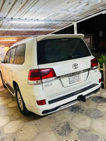 بسم الله ماشاء الله 
للبيع او مراوس بلكزز اسود 2016 
 لاندگروز 2017 كفاله عامه بأسمي مكفوله كير ومكينه وبدن شرط الوكاله  
سياره جديده 
كشنات كهربائيه ثلاثة دگم 
ثلاجه 
حساس امامي خلفي 
دبل ماوس  مواصفات الاندگروز معروفه ميحتاج توضيح 
رقم السياره بغداد مشروع وطني  بأسمي تحويل مباشر 

للأستفسار ***********_***********
