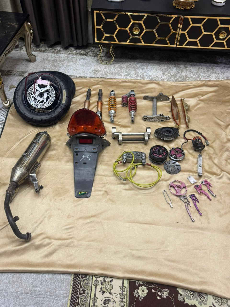 للبيع غراض كلمن وسعره شراي يتصل***********
