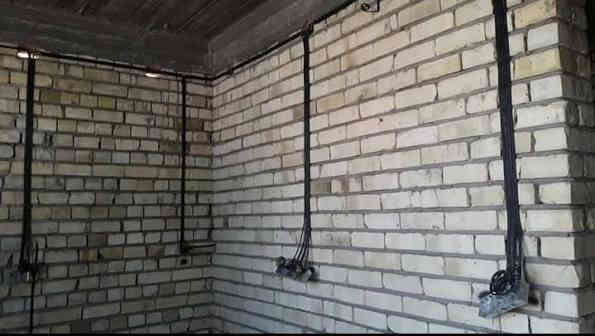 متوفر أسطة تأسيس كهرباء متواجد بالعلم وبأسب الأسعار
تأسيس اي مبنى حتى وإن كانت صحيات خارجية 
كل ما عليك :الإتصال على الأرقام التالية:
***********
***********
واهلا وسهلا بالجميع
