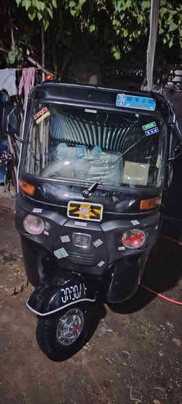 سلام عليكم ورحمة وبركاته تكتك البيع موديل 2022شهر 7تكتك حلوه وجديده كشره كفاله فقط بلغد ولباقي مكفول تكتك احلا من الصور تخم تاير جديد باتري وجادر وبرده صفح جدد رقمه كربلاء المقدسة سنويه ولوحات بل مرور سعره 7400وبيه مجال قليل ***********
