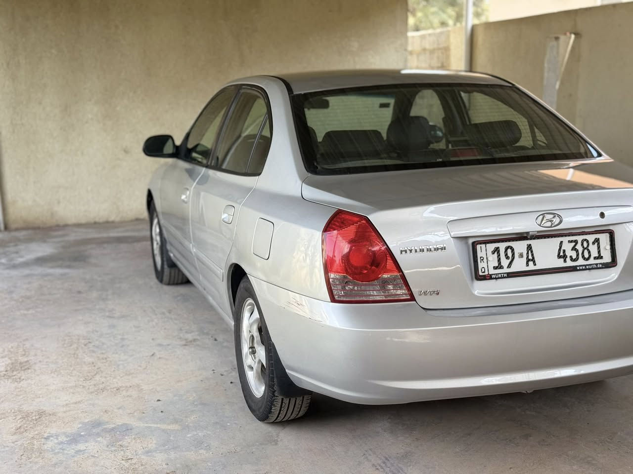 السلام عليكم ورحمة الله وبركاته للبيع هونداي النترا موديل 2005 وارد امريكي مكينه 2000 سياره مصبوغه عام اثر جراد بدون حادث سياره غرفه جديده حداديه تخم تاير جاهز للاخير رقم كربلاء دولي سنويه جديده طبعا لليربد سياره ماتعبه وجاهزه مكينه وكير جدد حاويه سعر سياره 74 وبيه مجال اي استفسار ‭  0771 206 1701‬
