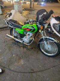 دراجة ٤ قير • مكفولة ضد السرقة • نجف