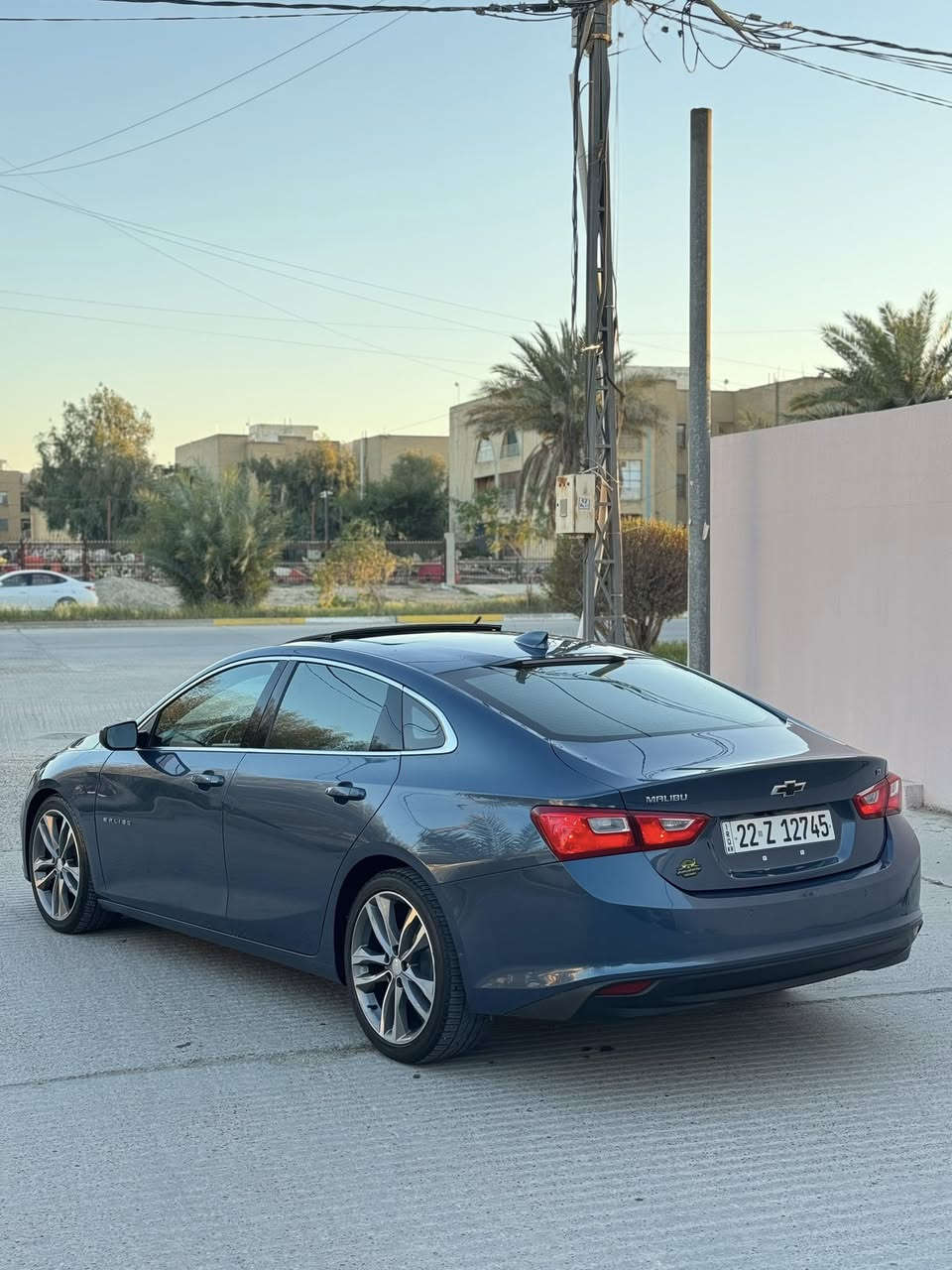 ارخص ماليبو متوازي عله بيع 130 ورقه 
#شوفرليت #ماليبو موديل 2024 لون بحري  فول مواصفات
#الضرر : جاملغ بنيد بدون شاصي 
#الرقم : اربيل ( تحويل او وكالة حسب الرغبة )
#الكفالة : نكفل السيارة من الغرق و الشاصي .

#المواصفات :

▪️السيارة : شوفرليت ماليبو LT
▪️الموديل : 2024
▪️المحرك : 1500 توربو (اربعة سلندر)
▪️حجم الويل: ويل كب حجم19 اصل مع طقم تايرات بحالة ممتازة
▪️غرفة السيارة : كشنات السيارة جلد ابيض 
▪️قمارة بانوراما
▪️رادار امامي مانع تصادم
▪️حساس خلفي اصل
▪️حساسات ورادارات الانحراف عن المسار
▪️لايتات اصفر اصل عالي وناصي مع كشافات دعامية LED
▪️شاشة الدشبول حجم كبير (ايباد) للتحكم بايعازات السيارة
▪️تحكم فول كهرباء لكرسي السائق
▪️بصمات عدد 2 للابواب مع بصمة جنطة وبصمة تشغيل وتشغيل عن بعد 
▪️تبريد قطعتين امامي وخلفي
▪️تدفئة لكشنات المقدمة
▪️دواخل السيارة لون بيجي اصل
▪️سستم صوت
▪️سايد بريك دكمة
▪️تحكم ستيرن جهتين بلوتوث وحاكية وكروس سرعة وتحكم صوت 
▪️نظام ABS مانع انزلاق

السعر المطلوب :130 ورقة مع المجال
 
الاتصال على :***********
