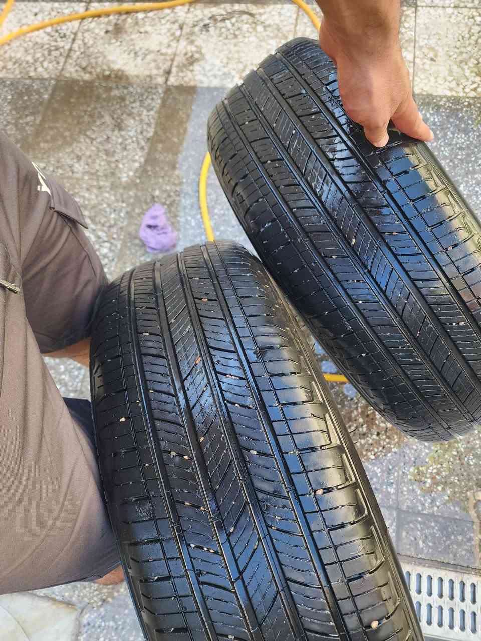 زوج ويل كب حجم ١٧ مع التاير مشلن الامريكي بلادي الزوج  ب٣٠٠
ويل عادي مع تاير بريجستون ب٥٠
بغداد حي العامل


**إذا كنت صاحب هذا الإعلان وتريد حذفه لأي سبب، رجاءا أرسل رسالة إلى الدعم الفني**