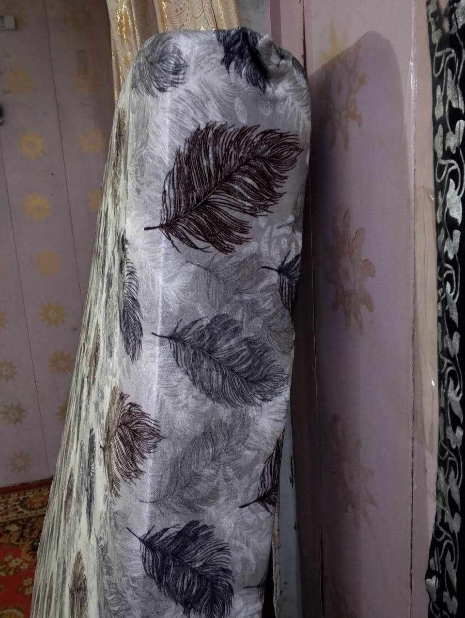 دوشك جربايه حجم كبير اخو جديد ما مستخدم هواي رايده ب100 وبي مجال مكاني بغداد الحريه  ***********
