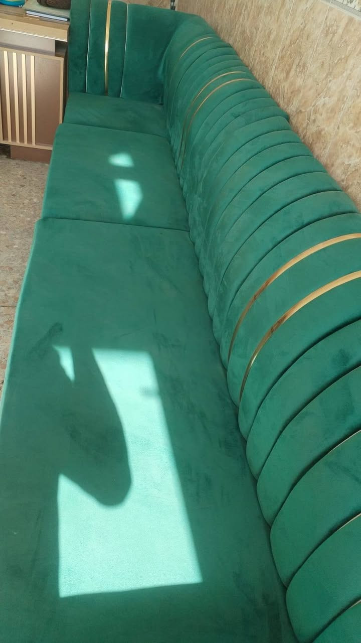 اقراض مكتب للبيع استخدام شهرين ابيع كلهن سوا السعر 475رقم ***********
