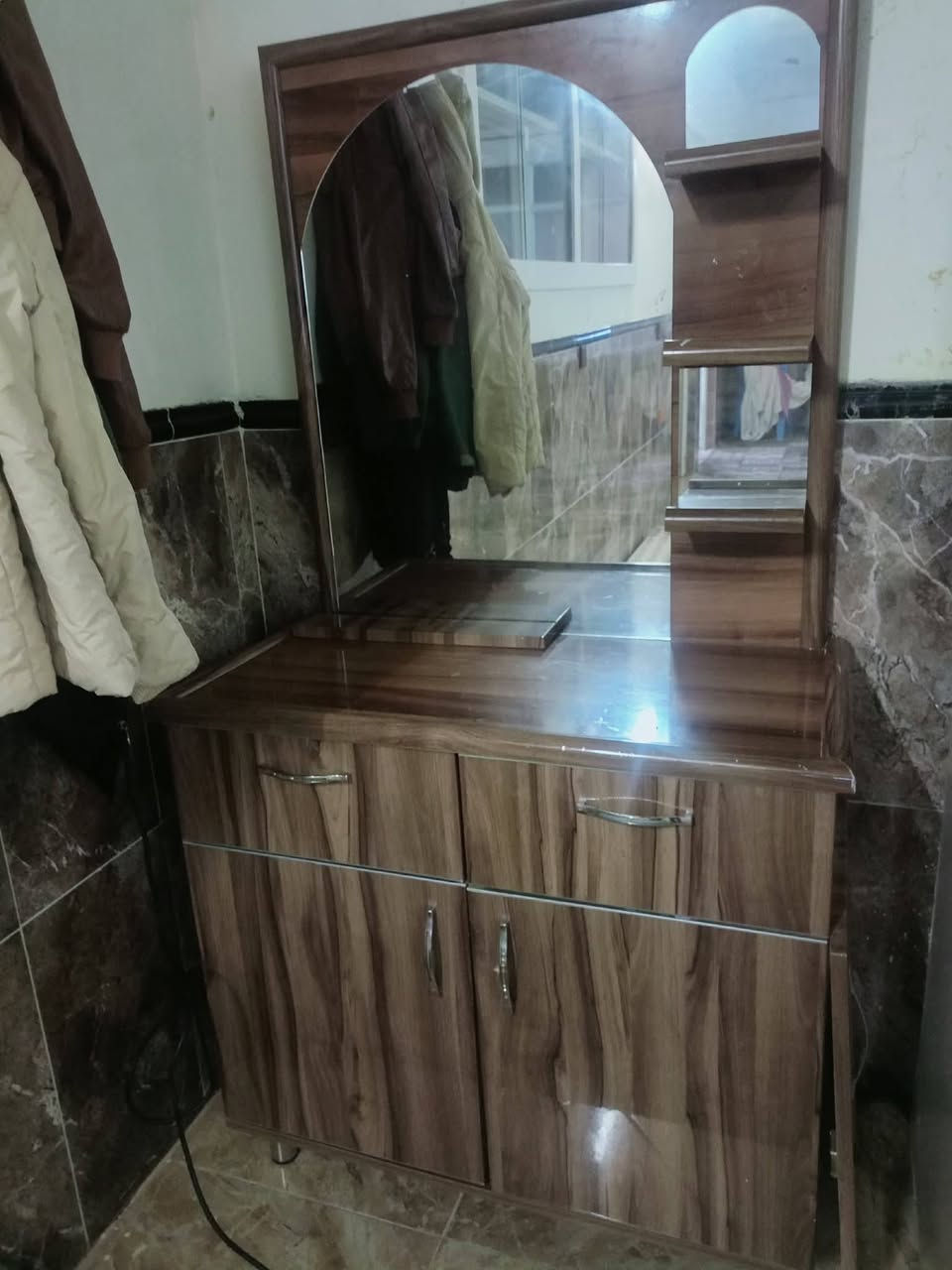 ئەم ئەشیایانەبو فروشتن بەشەرتی بی عەیبی بونرخ وشوین مسج بنیرە


**إذا كنت صاحب هذا الإعلان وتريد حذفه لأي سبب، رجاءا أرسل رسالة إلى الدعم الفني**