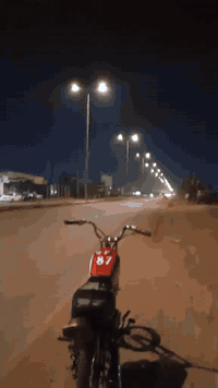 السلام عليكم تعميره للبيع بدون شاصي مكفوله من السرقه موديل 2025 مكينه ما مفتوحه حتى تفيلس ما مفيلسها ***********
