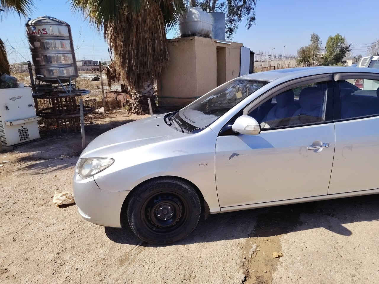 فول موصاصفات
أفانتي ٢٠١٠  رقم الماني بغداد
وارد كوري فول مواصفات فتحة بالسقف
أربع ديسكات  حساسات  كامرة تبريد لمس(بيانو) 
فول بصمة اشاير بالمري
 مري شفط
كوشنات جلد
 تدفئة بالكوشنات 
محرك ١٦٠٠ دكشن عالي
مرشوشة كلير بمكان قليل
بدون ضربة بيها بارد قطر عشرين سانتيم بالباب
السعر 96 ورقة
*********** واتساب غير متواجد عل فيس
