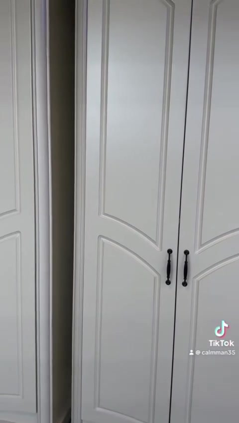 كلاسيك بغاية الجمال والروعه متوفره الان في معرض الشركه الكائن طريق رفاعي نصر مجاور جامعة اوما الاهليه للاستفسار اكثر يرجى الاتصال على الارقام التاليه 
***********
*********** واتس فايبر تلگرام 
الشد والنقل داخل محافظة ذي قار مجانا 
صيانه مجانيه لمدة سنه كامله
