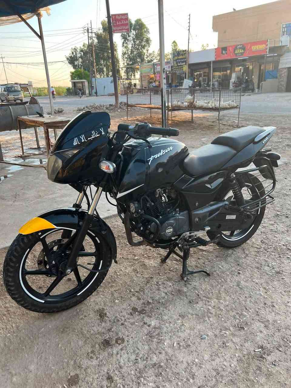 سلام عليكم دراجه بولسر مديل ٢١شهر ١ داخله ٢٢هندي دراجه كفاله عامه من كلشي مكينه ما مفتوحه شرط شلعه ومعدل دشبول كتروني دبل سلف تايرات جوبلس جدد منضومه زنون ٤ وحساس ستان وهواي ميزات بيه دراجه معاملته كامله باقي على ستلام الوحات كلشي مدفوع من هزه ومن ختومات الوكيل مبصم مري موجوده السعر 800وبيه مجال مكان تقاطع الساده ***********
