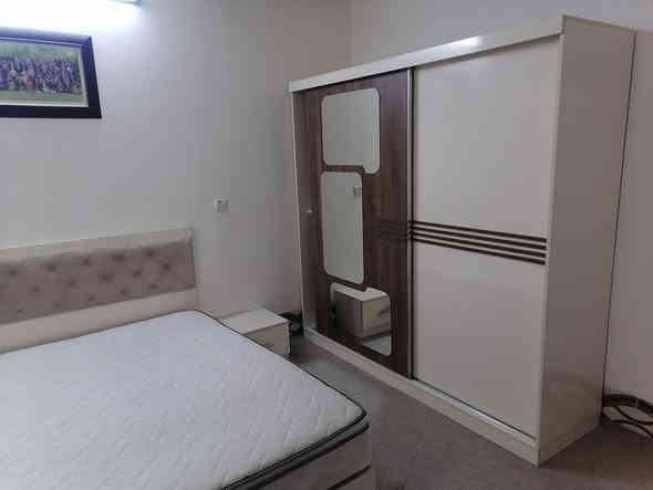 غرفة نوم 6 قطع جدا نضيفه مع الدوشك سعر 360 الف عنوان زانكو99 تلفون اتصال واتساب فايبر ***********
