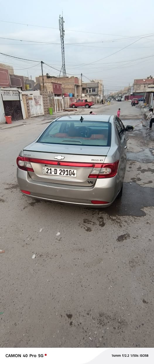 السلام عليكم . من رخصة الادمن
(تم تنزيل السعر لضروف خاصه )شوفر ليت ابيكا موديل 2009 خليجي رقم شمالي دولي 

شاشه . كامره . حساسات . اشايرباالمري

مكينه ٦ سلندر بيهه تبخير وتنقيص تبريد تدفئه صدر خير من الله السياره بااسمي هزه وبراد جديد وسنويه لل 27.وسونارها باالمنشور . اخوانالسياره ابلاديه وكلشي بيهه يشتغل السعر 60 وبيهه مجال *********** . مكان السياره بغداد
