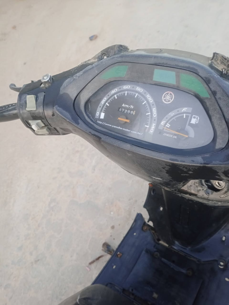 دراجه فراشه فحل دسك مامفتوحه
بس تركتهه شو جيت اشغل بعد مشتغل مكاني الكوفه 

سعرهه ١٥٠ رقمي وتساب *********** مو شراي التعبني
