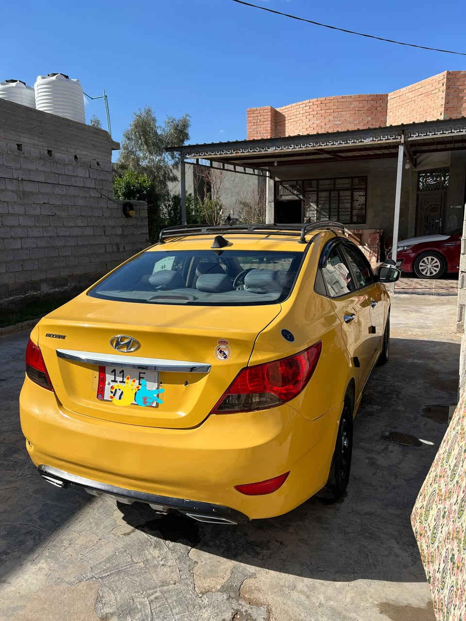 ا
السلآم عليكم سيارة اكسنت خليجي موديل ٢٠١٢ رقم بغداد خط جوال امصفرة هيئة غرامات السيارة جديده تحويل ثاني يوم مكينة جديدة  وصل صار ١٥ يوم من شديتهة حاوية  وصل اوياهة دوش تبريد شغال ثلج الصدر نضيف كلش التايرات جدد السيارة جاهزة بس ستر ربك سنوية مجددة بسمنة السيارة بيهة تبديل جاملغ امامي بدون اي دواخل تحكم استيرن سنتر لوك ريمون العنوان ديالى بعقوبه السعر المطلوب ٧٨وبيهة مجال للطيبين رقم التلفون ***********
