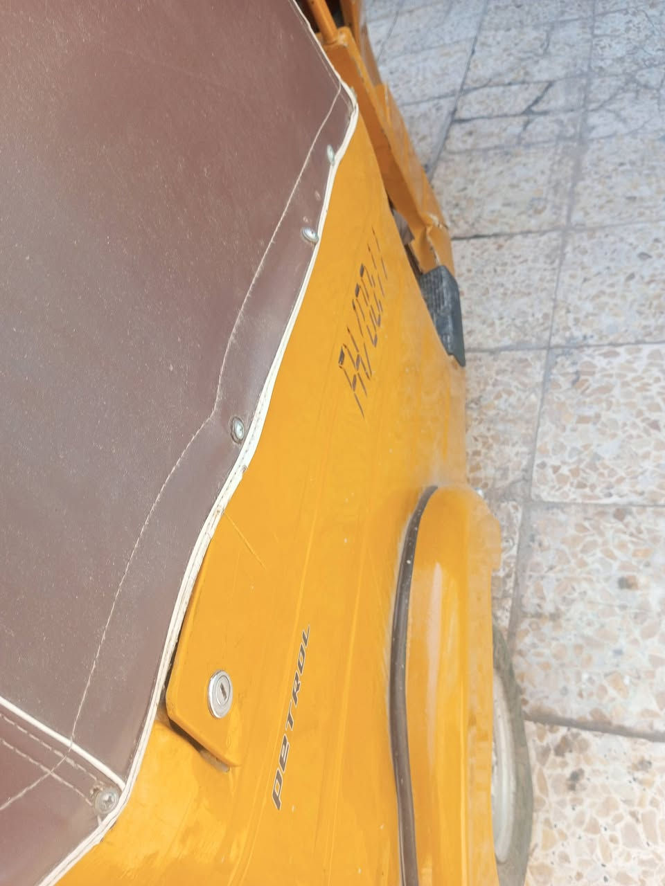 تكتك 20البيع موضحه بلصوره يمكم 6وربع وبيه مجال وشوف بلصوره وتخابرني بكاني العبيدي شهداء ثانيه ***********
