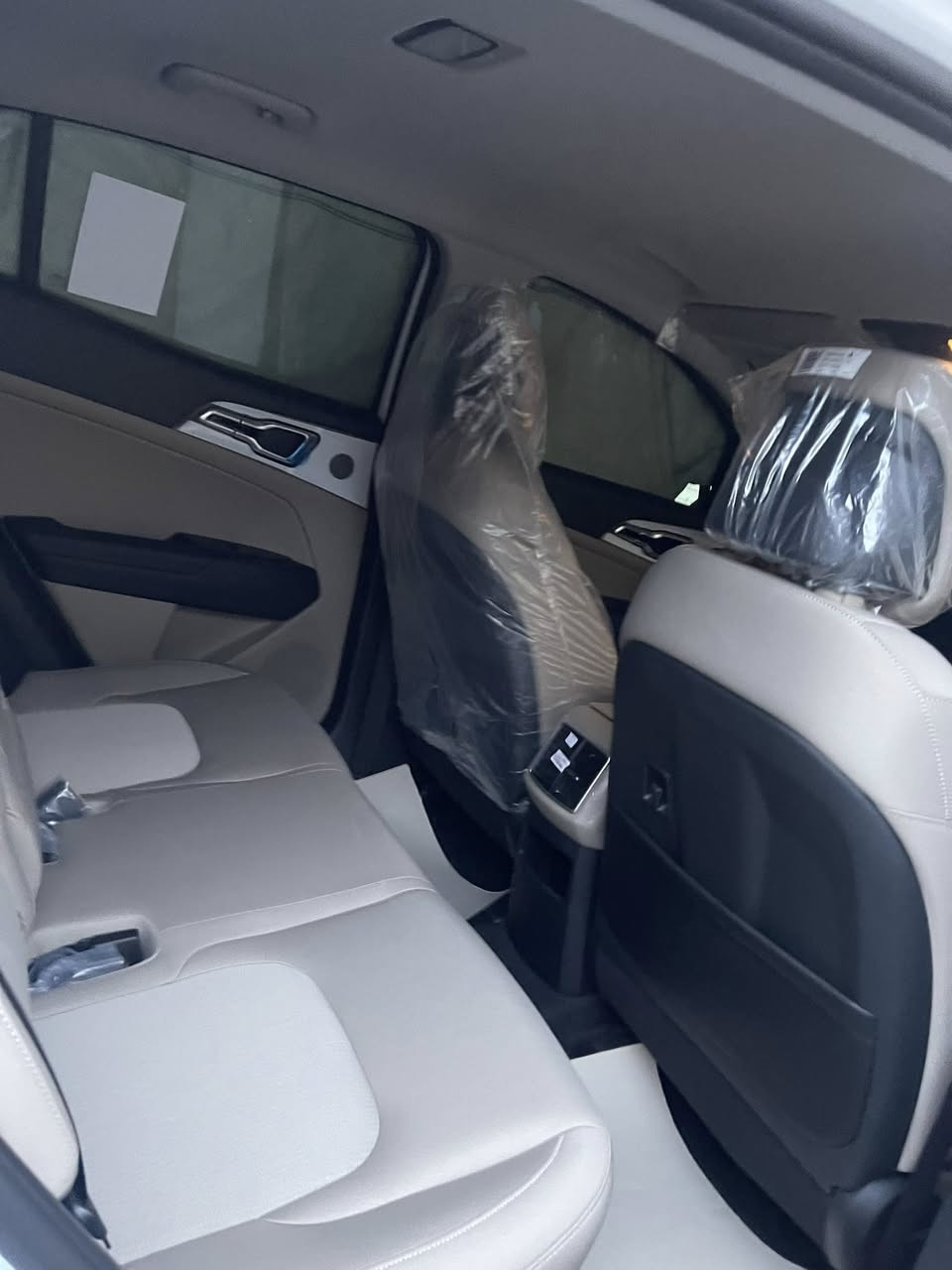 سلام عليكم ورحمة الله وبركاته …… سبورتج 2026 الشكل الجديد كلياً ، زيروووو 80 كيلو حق الترقيم فقط!! ، ضمان شركة ((نم)) رقم بغداد الدولي السنويه باسمي تحويل مباشر { ثاني يوم } 
______________________________
[ المواصفات ]
1_قماره حديد
2_ويل حجم 19
3_حساس امامي و خلفي 
4_كامره خلفيه 
5_مري كهرباء متحركه 
6_صندوق كهرباء
7_تشغيل عن بعد 
7_لد نهاري 
8_لايت زنون
9_بك لايت
10_داتا شو 
11_او تو تدم 
12_نقطه عمياء 
13_رادار امامي وجانبي
14_كراسي تدفئه وكهرباء 
15_تحكمات في المقود 
16_نضام حمايه ايرباك 
17_شاشه متصله سينمائيه 
18_جي بي اس 
19_مرايه وسطيه
20_تبريد شاشه مع التحكم في الشاشه 
22_تبريد خلفي 
23_شاحن واير ليس
24_مخارج يو بي اس 
25_اربع انضمة قياده ___________________________
مكاني بغداد السيديه السعر {39} مليون دينار عراقي 
رقم تليفون (( *********** ))
