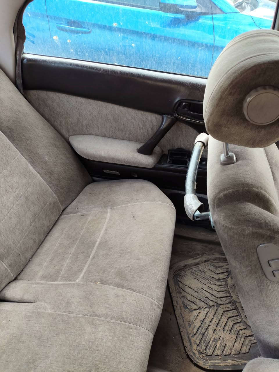 سياره للبيع متصل موديل 92 مصبوغه عام تخم تاير عوزه حداديه سياره تكطع فقط سنويه لل27 سياره باسمي رقم نجف مالك سياره ديوانيه حي زهراء خلف المعهد الفني سعر 45 بيه مجال رقم الهاتف ***********
***********
