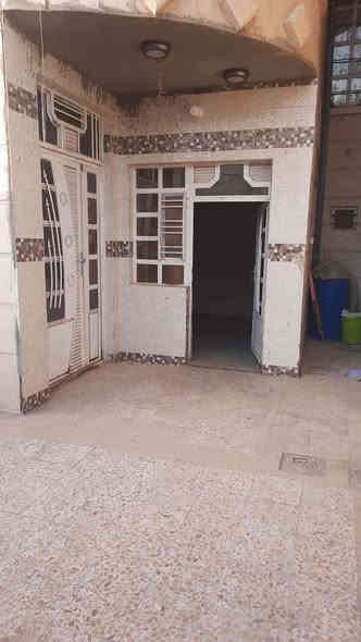 للبيع دار سكني في الفلوجة حي الجولان الثانية قرب فلكة السكنية   

                          🌹على بركة الله🌹

📍نوع الملك : طابو زراعي
📍المساحة بالسند= 200 م٢
📍شارع  : 8م تبليط ومجاري
🔹الوجه  =10م و النزال= 20م
▫️ بناء طابوق  2013
▫️الدار مؤجر بمبلغ 300 الف دينار

🛑يتكون الدار من طابقين 
ويحتوي على اربع غرف نوم وصالتين واستقبال ومطبخ وصحيات في الطابقين وحمام

✳️سعر بيع العقار : ٧٥ مليون دينار قابل للتفاوض

🟢مكتب دار السلطان للعقار
العنوان فلوجة الجغيفي الثانية بداية شارع جامع فاطمة
للاستفسار الاتصال على الأرقام التاليه
***********
***********
***********
