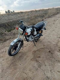 إيراني مديل 23 لبيع السعر 450 رقم 07825029858