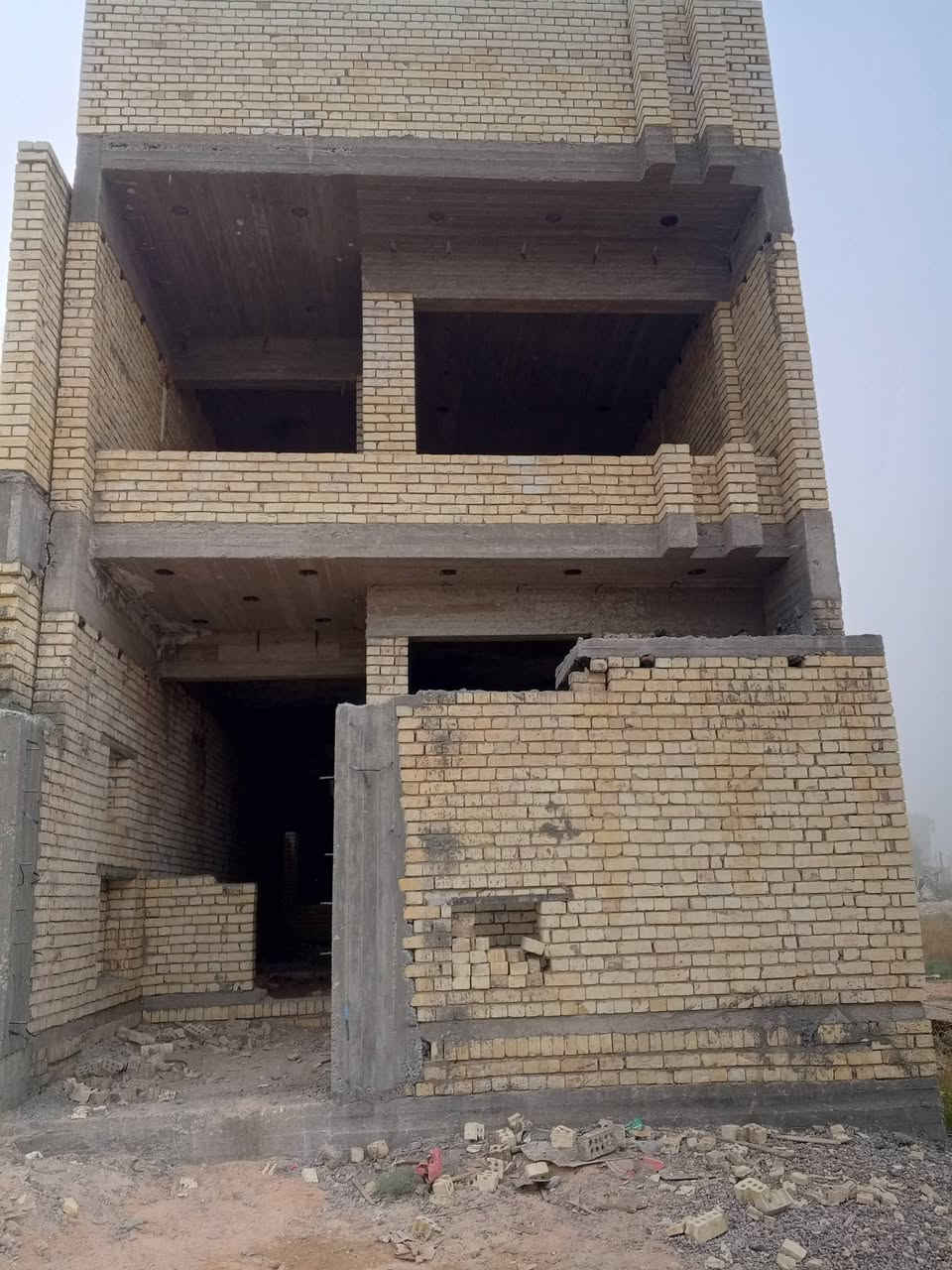 خلفه بناء بغداد الشعله نعمل بأنسب الاسعار شغل درجه اولى ***********
