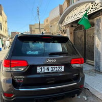 للبيع: جيب شيروكي 2019  اللون: رصاصي غامق  الاستخدام: شخصي ونظيف جداً ...