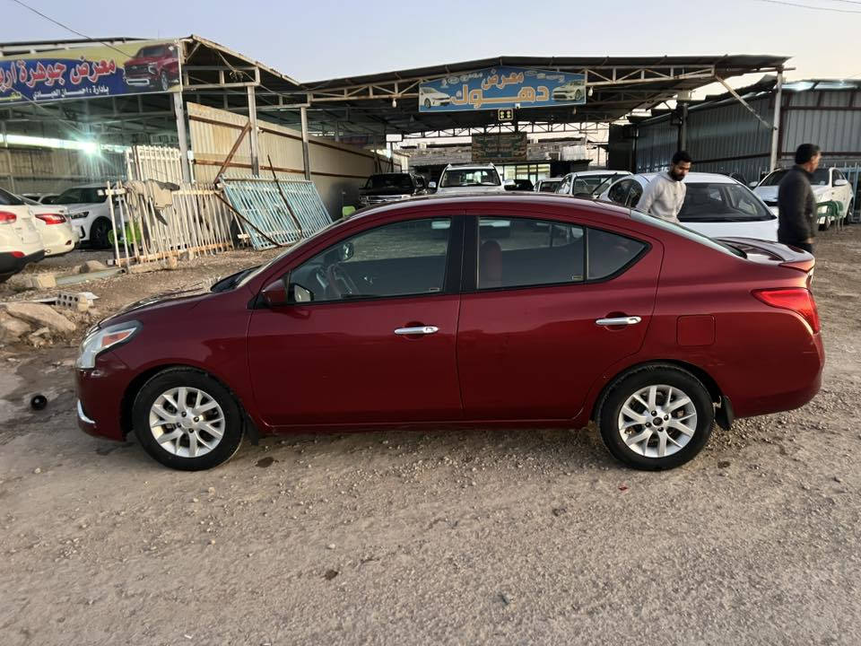 نيسان فيرسا موديل 2019 سياره حلوه وجاهزه بصمه بيها باب صبغ ومكانين رش وبارد وصور الحادث مرفقه السعر ب95 مع المجال مكاني ديوانيه ***********
