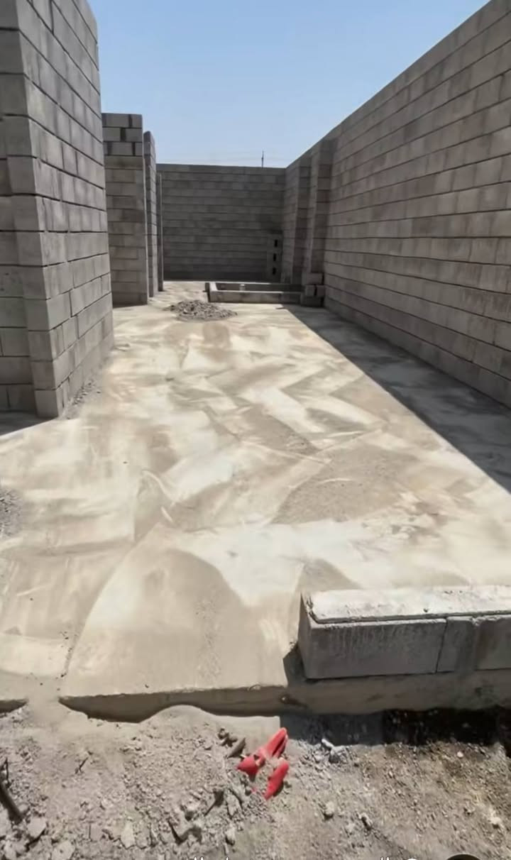 سلام عليكم 
خلفه بلوك متفرغ اشتغل كباله و بل يوميه شغل درجه اوله 
ولبخ جص وسمت ***********
