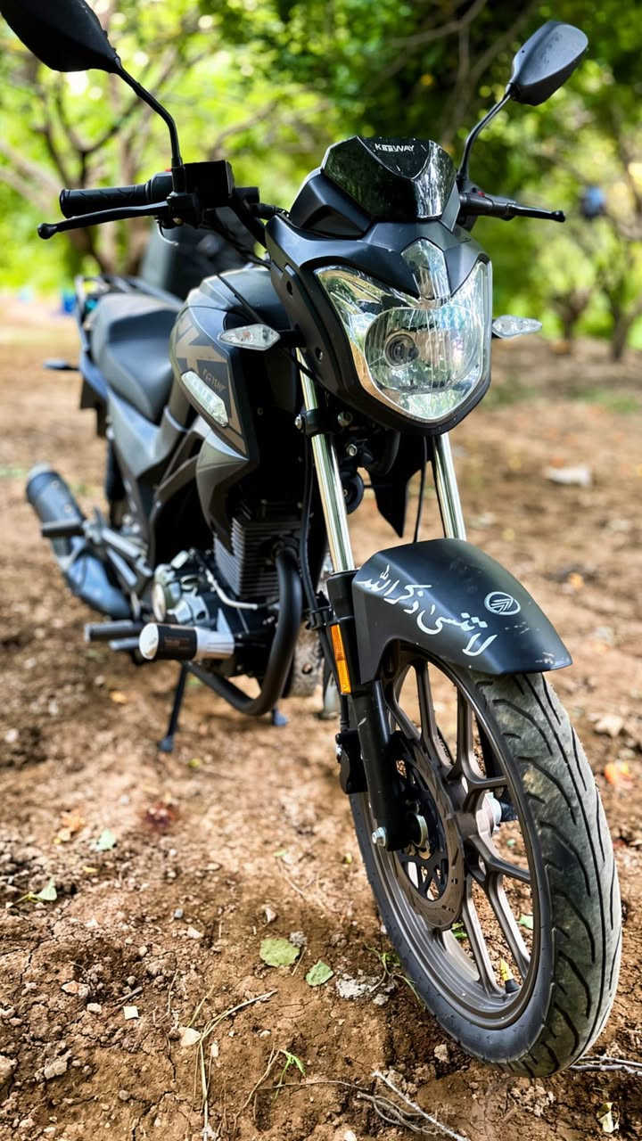السلام عليكم 
دراجه RK200cc
موديل 2025 ماشيه 8000 مكفوله كفاله عامه جيب اي احد تعال افحص رقم وسنويه ب اسمي اي استفسار خاص متواجد واتساب وهاتف علا هذا الرقم *********** Colombo, Sri Lanka
