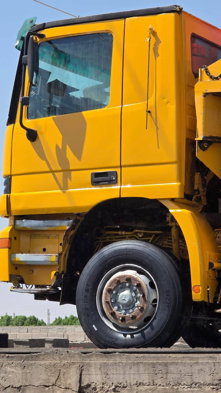 السلام عليكم
بم 42 م موديل 2000 الماني الاصل
دبل مضخه رقم بصرة 
شوط طويل جاهز للعمل 
للاستفسار ***********
