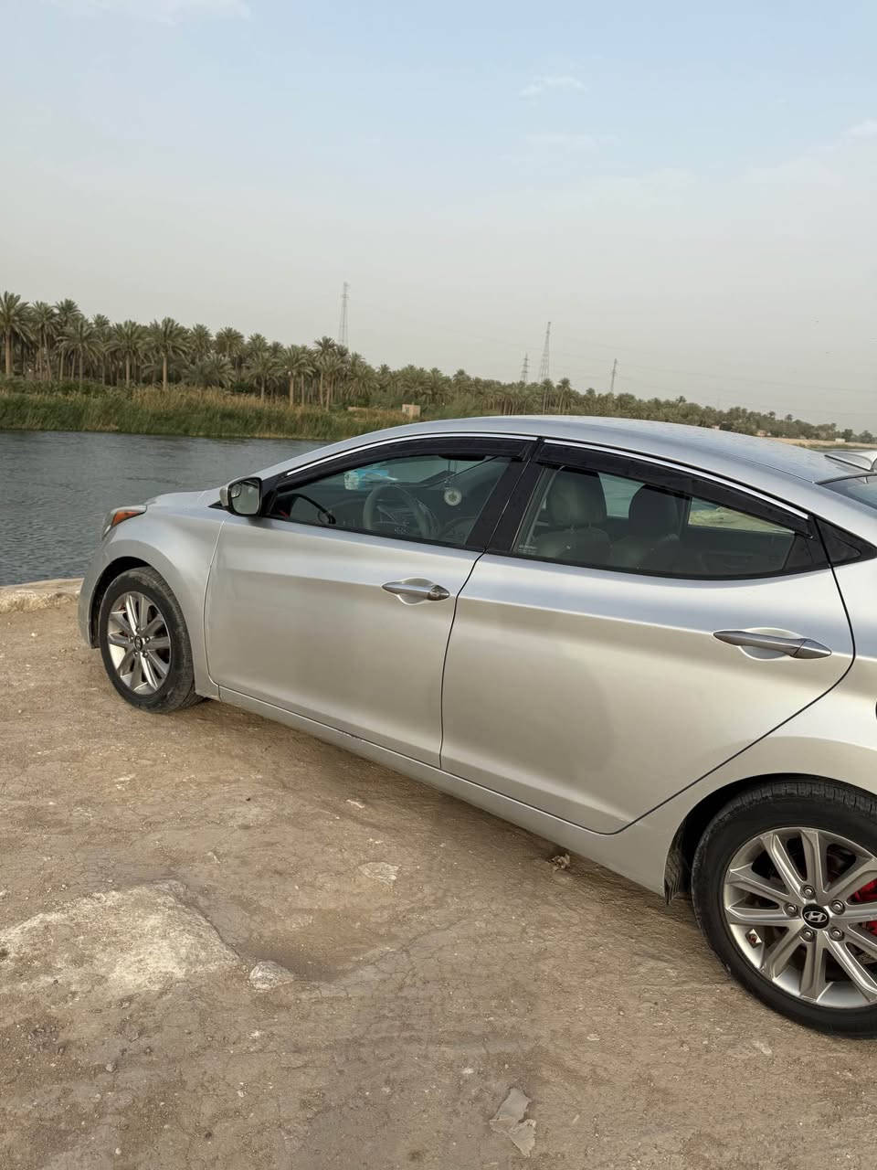 النترا وارد امريكي 2016
حادثهه جاملغ امامي فقط بدون دواخل 
سياره باسمي سنويه جديده 2030 
مكاني النجف الاشرف حي الغدير 
السعر 112$ وبيهه مجال 
*********** النجف, العراق
