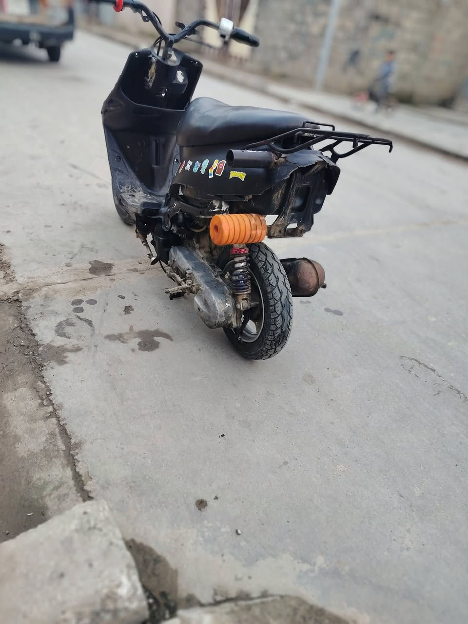 سلام عليكم ماطور نحلا ما اللعب ماطور شرط تحريكه ومعدل ماطور ما يعوز ربع شغل وتمشي قبل  سعر 150وبي مجال شراي يجي خاص


**إذا كنت صاحب هذا الإعلان وتريد حذفه لأي سبب، رجاءا أرسل رسالة إلى الدعم الفني**