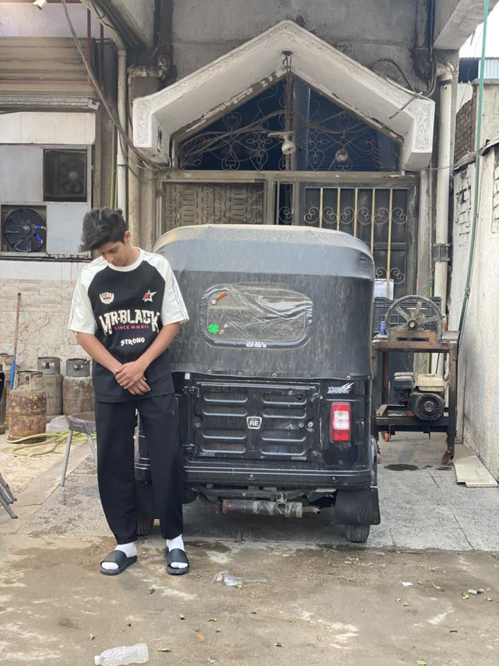 السلام تكتك 20 وياها هديه سايق معمره بس دوس رايدها بتسعةة ونص وبيها مجال *********** 🌚🫂.
