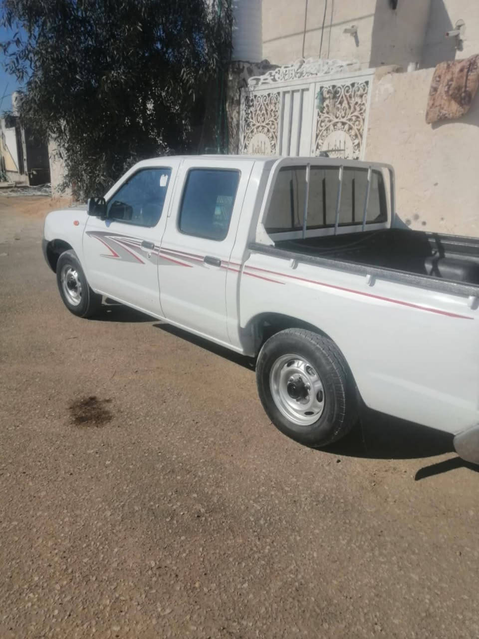 السلام عليكم نيسان موديل ١٤ للبيع
***********
