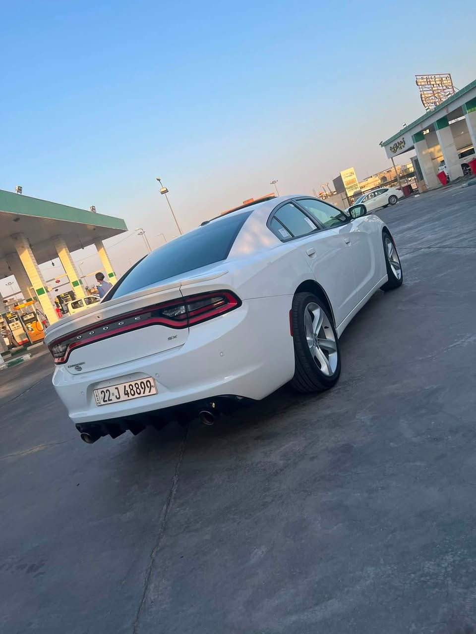 سلام عليكم دوج جارجر 2017SXTبلاص كفاله عامه محرك كير حداده بشرط رقم أربيل تحويل أو وكاله عنوان بصره 
رقم الهاتف :***********
سعر :228$
