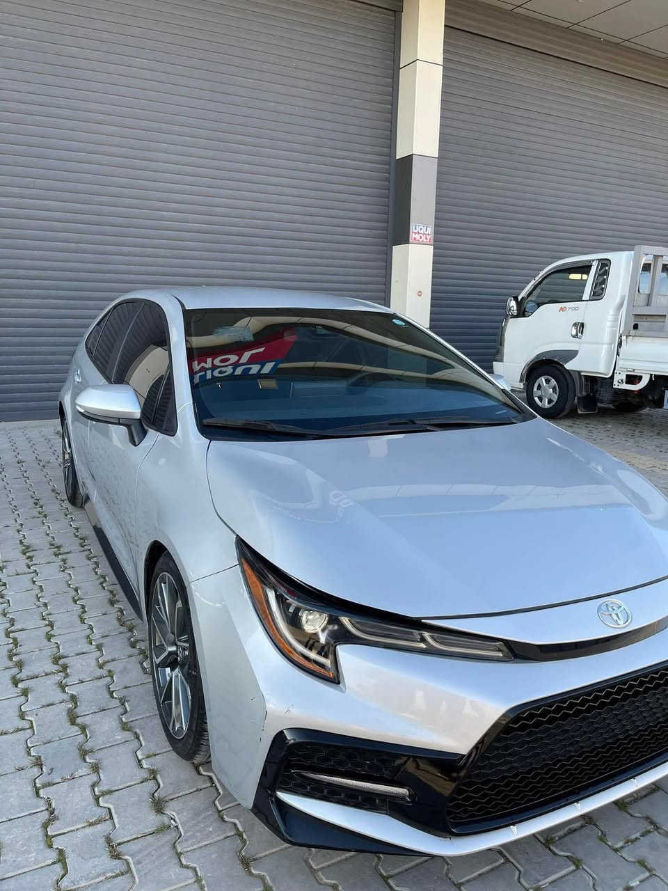 کــــــوردی
Toyota Corolla 
مۆدێل/ 2021
 ئەمریکی 
مواسفاتSE ، رادار ، بریک بەسمە
مەکینە چوار پستۆن 
ڕەقەم سلێمانی 
تەنها چەمەلۆغ و کەمێک بۆنیتی بۆیاخە
رەسمی دەعمەکەیم داناوە بێ ناوگرتن 
مەودای ڕۆیشتن
 29 هەزار مایل
نـــــــرخ  (155$)) 
*********** whatsup
