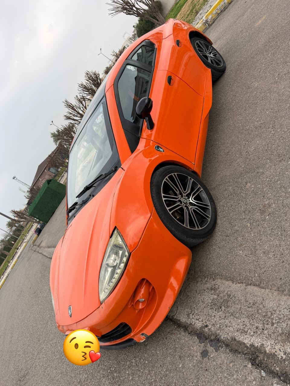 برتون ياباني 2018 لون مميز للبيع/مراوس /السعر مناسب
بدون حادث سيارة 
كير محرك لانسر ياباني كلة بشرط كلش اقتصادي 
تبريد بشرط تخم تاير رقم سليمانية 

مكان سيارة اربيل تواصل ***********.واتساب
