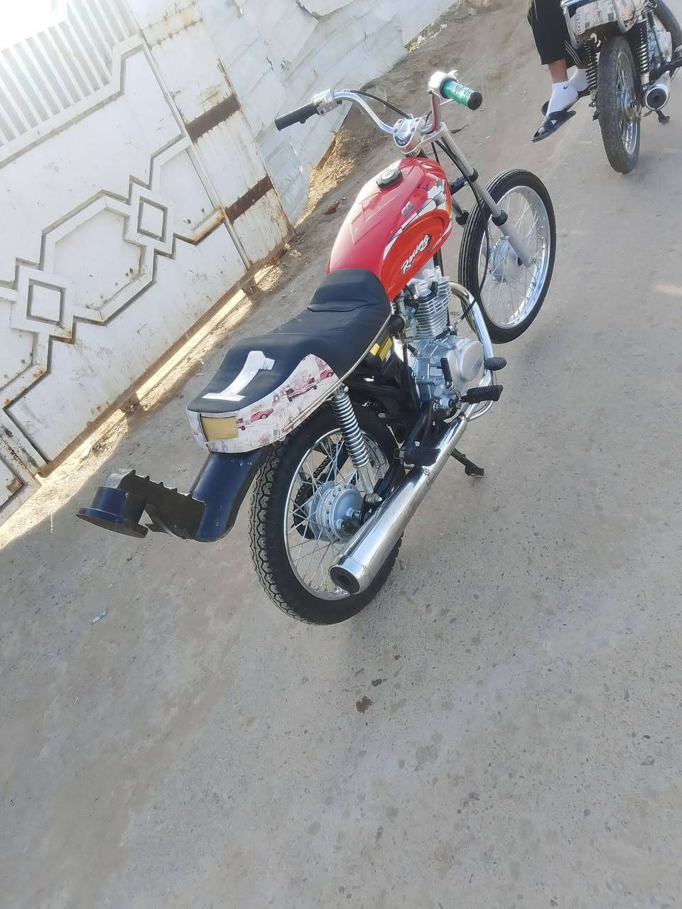 السلام.عليكم.دراجه.البيع.بدون.اوراق.شاصي.وكيل.مامفتوحه.العنوان.ميسان.حي.العسكري.الستفسار.عله.رقم***********
