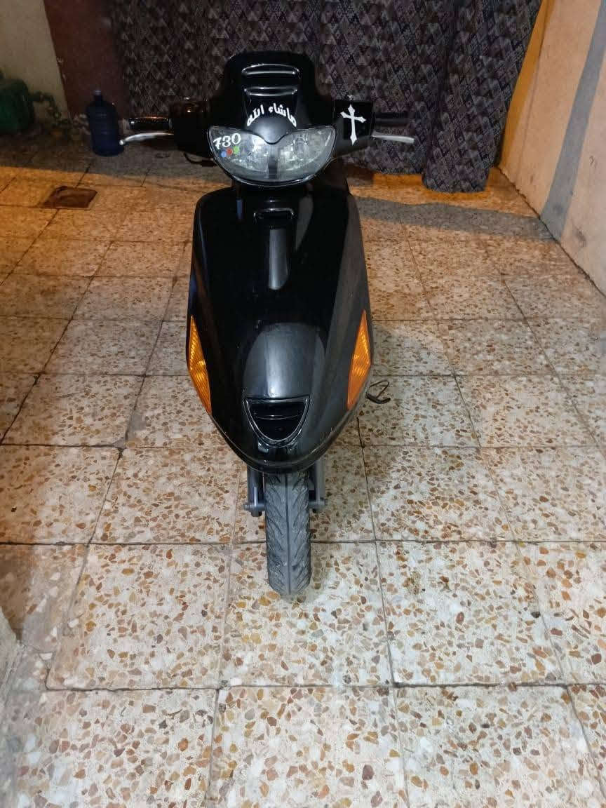 دراجه فراشه فحل نضيفه شغاله سلف هندر كهربائيات شغاله مكينه ما مفتوحه 400 وبيه مجال قليل شراي واتس *********** رقمي تواصل وياي

