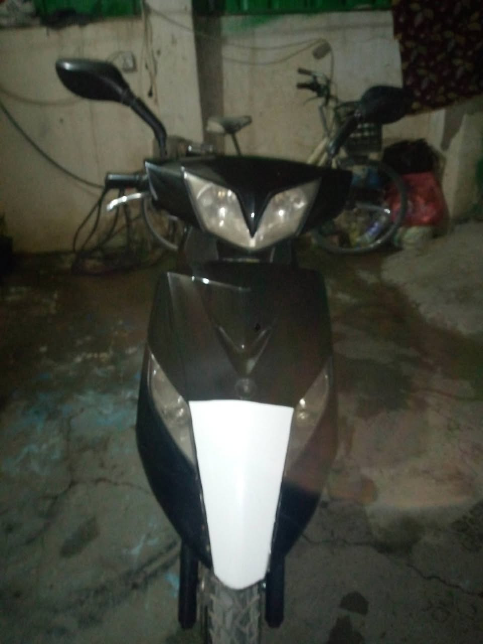 سلام عليكم ماكس ثلعب للبيع كفرات نضيفه مكاني بغداد لكريعات سعر 450 ___ رقمي واتساب و رصيد __***********
