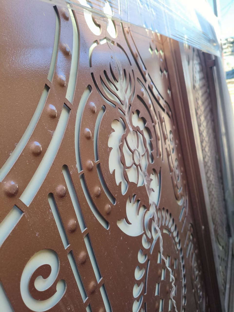 السلام عليكم باب جديده ما مشدوده ردنه نبدل بابنه وعفناها مكاني حله مركز باب تسكام درجه  اولى ابيعها جوه سعرها. مناسبا. باب مرجيه عل حايط ما سيطر اصورها زين باب 3متر. يمنه


**إذا كنت صاحب هذا الإعلان وتريد حذفه لأي سبب، رجاءا أرسل رسالة إلى الدعم الفني**