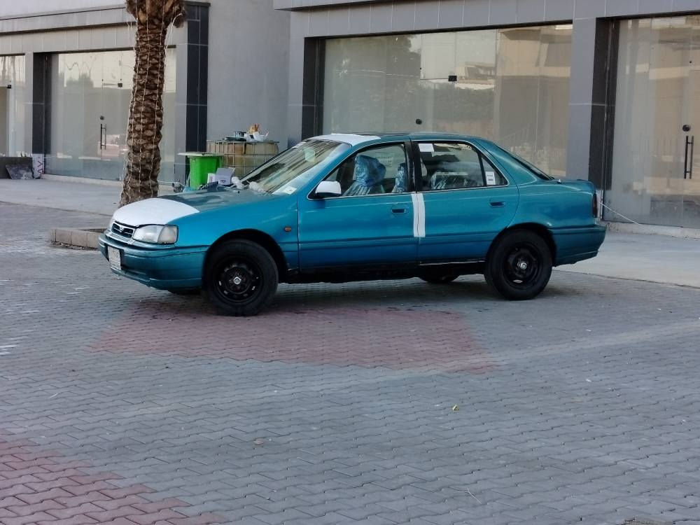 السلام عليكم للبيع هونداي النترا موديل 1993شرط كير أو محرك صدر امامي خلفي بل شرط كهربائيات كوله شغل مابيه نقص تايرات نضيف مشروع وطني دفتر بانزين محرك بروتون شرط التحول و الوكاله السعر 25بي مجال ***********_*********** كركوك, العراق
