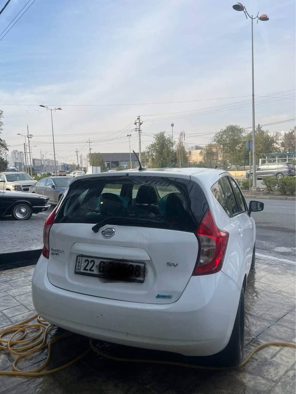 نيسان ڤيرسا نوت ٢٠١٦ موصفاتت SVصبع ٣ قطع  صوره حادث موجود بدون دواخل  ٢ تعديل  محرك گير صدر كهرباي كل بشرط سعر    سنوي رقم كل جديد سعر ٩٥$ مكان اربيل*********** أربيل, العراق
