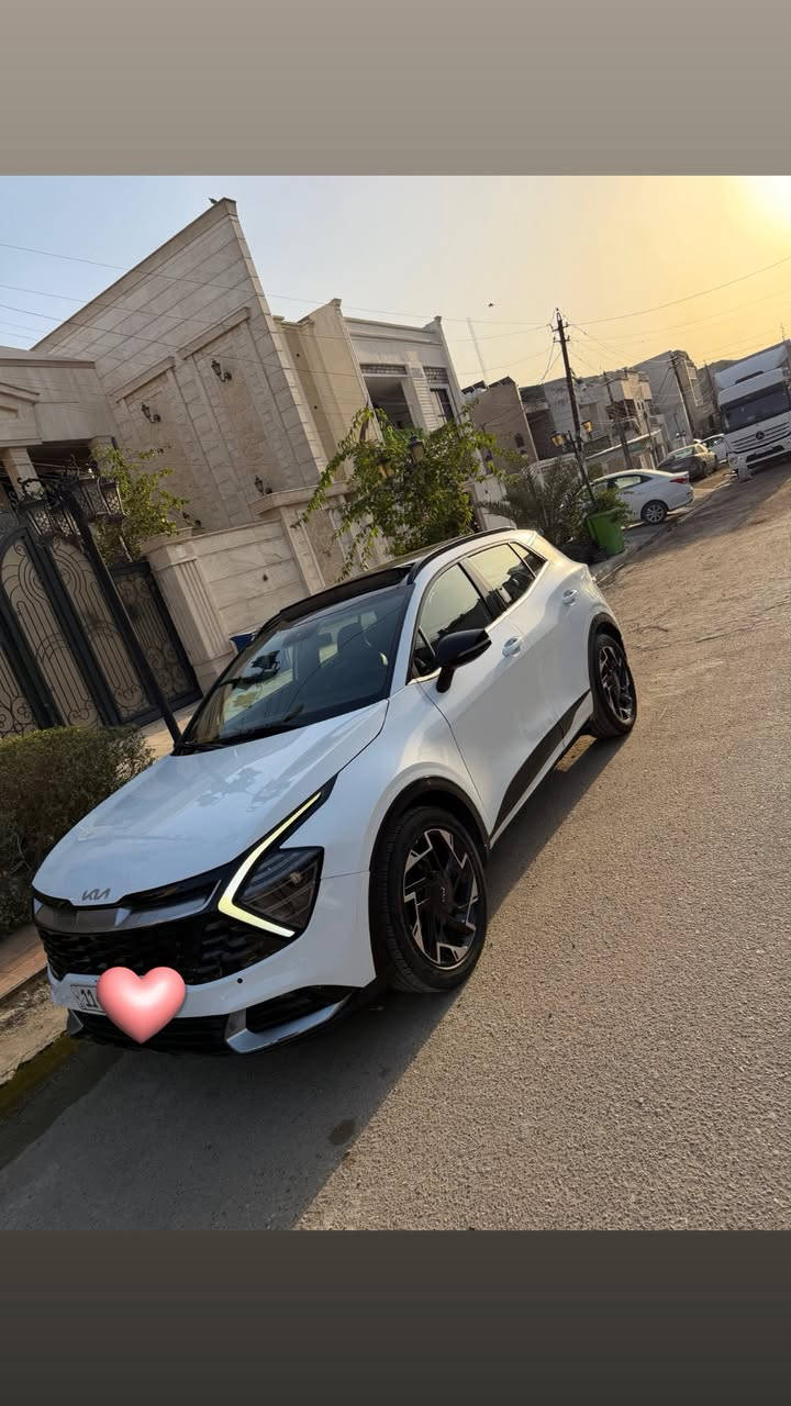 سلا وعليكم كيه سبورتج جيتي لاين الفول موصفات السياره خليجيه موديل 2024 رقم بغداد الجديد 
السياره بسمي
بلو رامه 
مري شفط
كشنات جلد 
كشنات دتفى تبريد 
ستيرن تدفى
سياقه ذاتيه 
تحديد مسار 
ردار 
حساسات خلفيه وامانيه
جنطه كهرباء
ترحيب ذاتي
شحن لسنكي
وبيه هواي موصفات بعد 
السياره بيه ضربه بل جملغ مصبوغ وبنيد 
وبيه بارد بل باب مال سايق قليل كلش 
ماشيه 28km
السعر 210وبيه مجال 
رقم ***********
